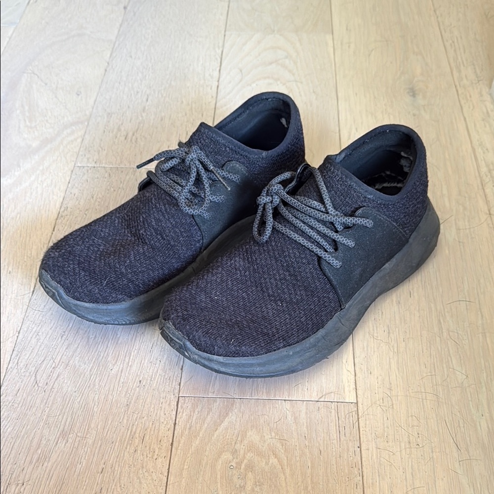 Vessi Black Sneakers Lightweight Knit Design